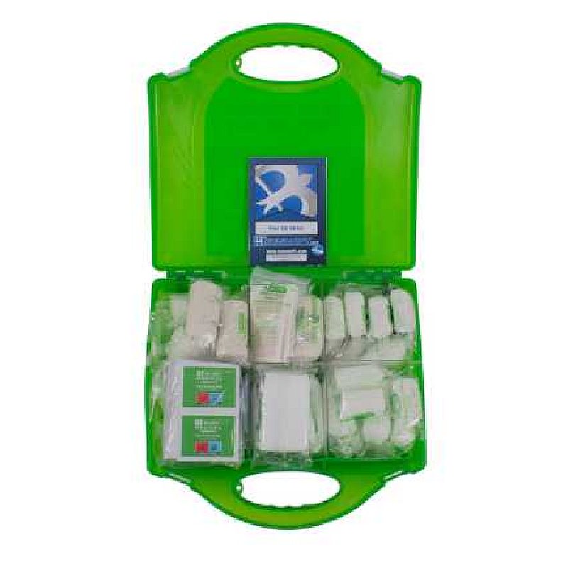 26-50 HSE IRISH FIRST AID KIT C/W EYEWASH AND BURN DRESSINGS