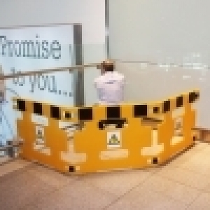 Handigard-Indoor-Barrier--2-piece-