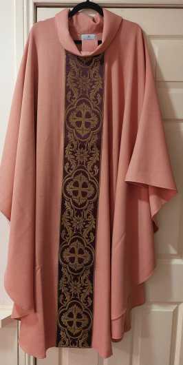 16783-CHASUBLE